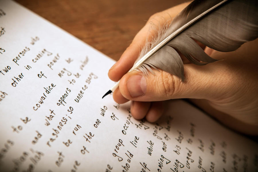 Din secretele artiștilor literari – Ce îi determină să scrie?